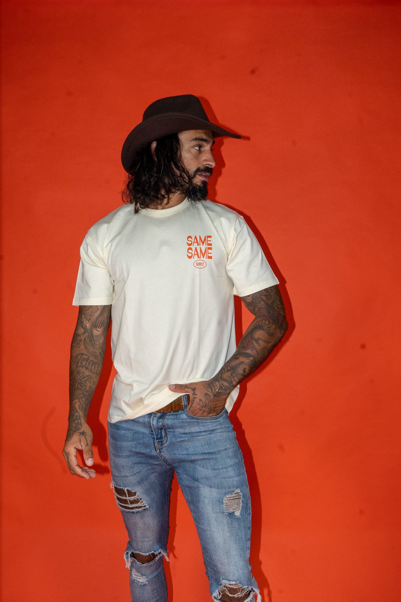 KEEP IT SIMPLE TEE - CREAM