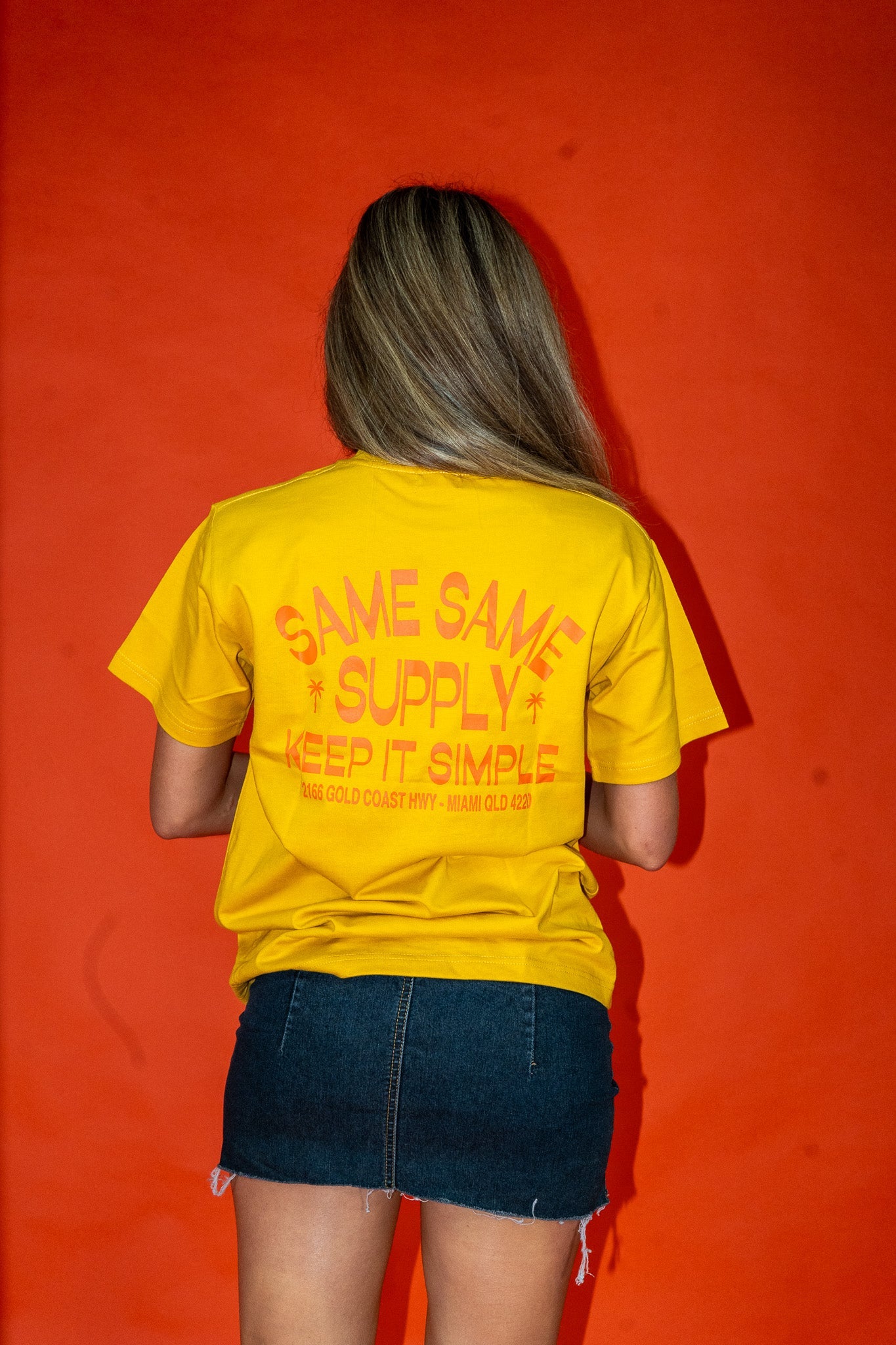 KEEP IT SIMPLE TEE - MUSTARD