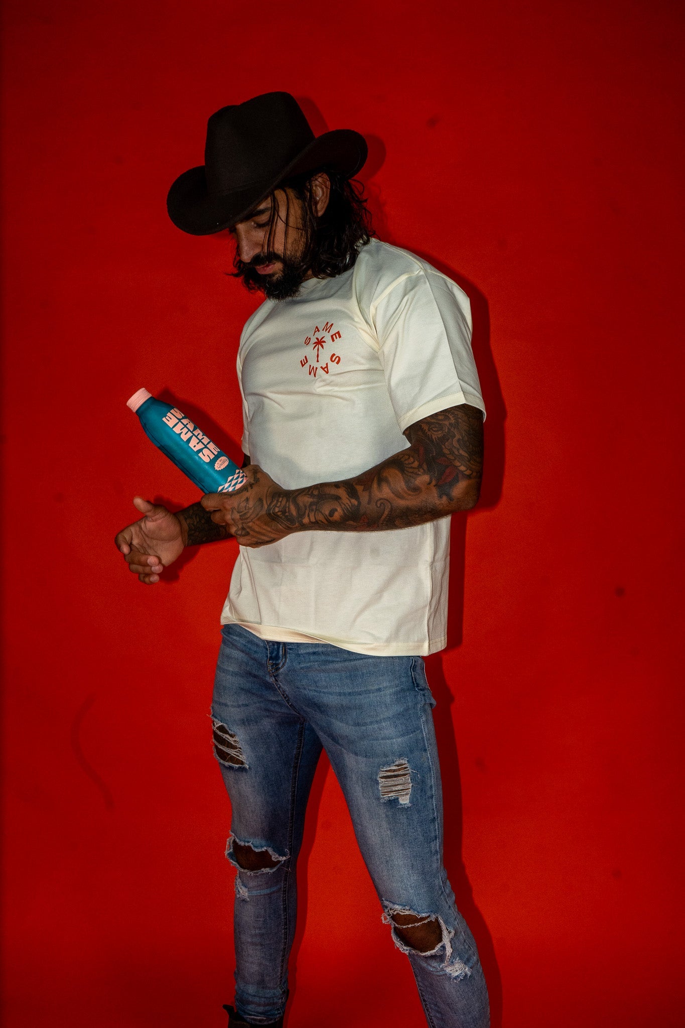 THE SHOP TEE - CREAM