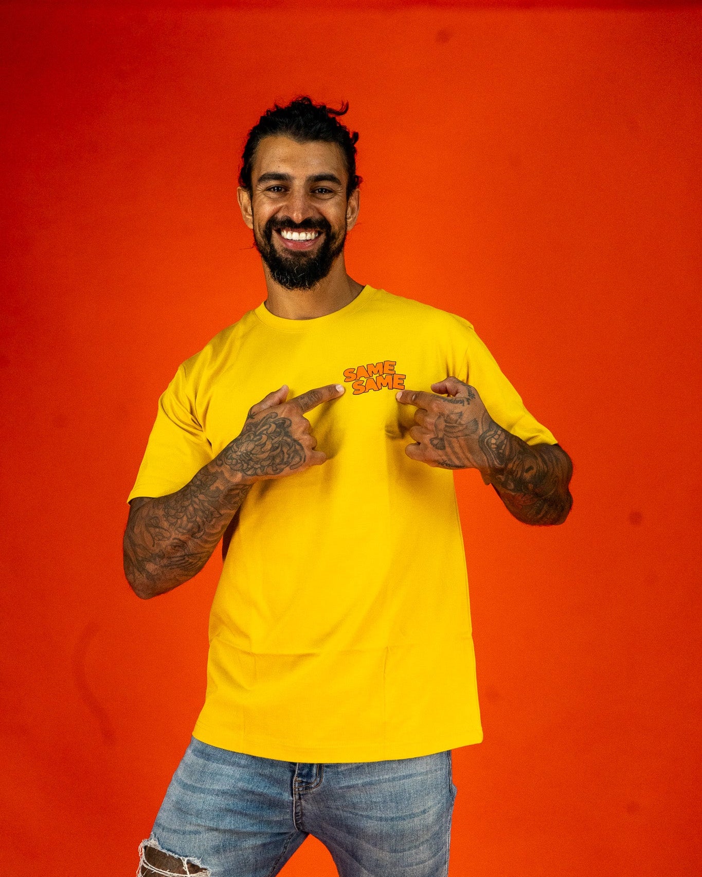 THE THIRSTY CAMEL - MUSTARD